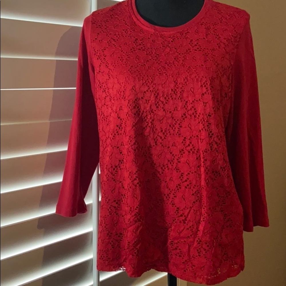 Red Top - Picture 2 of 9